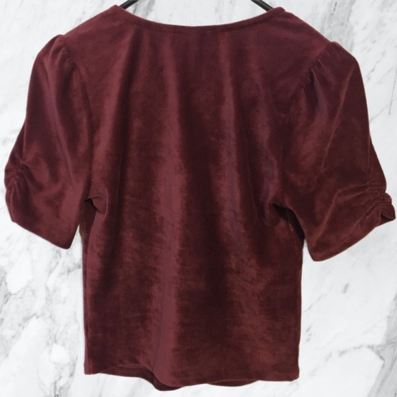 🌸Burgundy Top - Picture 4 of 4